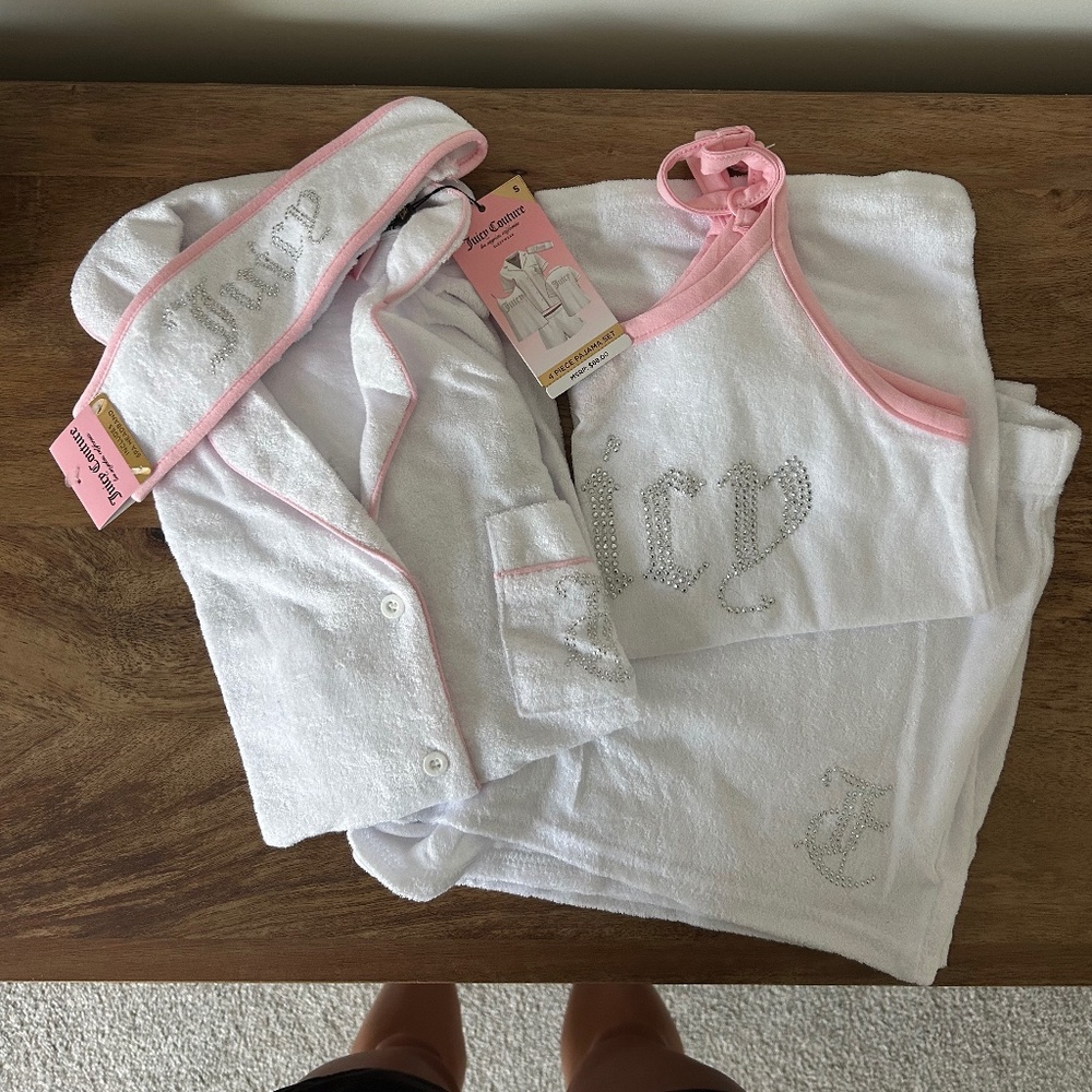 juicy couture white pajamas